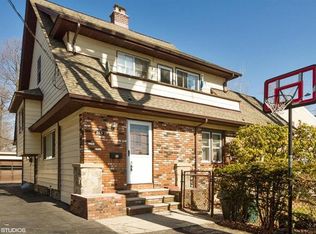 165 Coligni Ave, New Rochelle, NY 10801