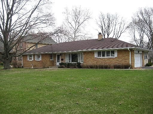1st image of 1023 W James Ct