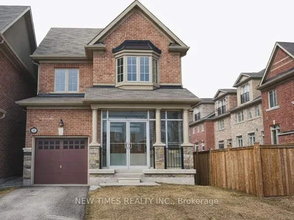 6 Coventry Ct, Richmond Hill, ON L4C 0X1