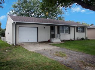 917 3rd St NW, Hampton, IA 50441