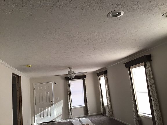 2nd image of 2 Willow Dr #142