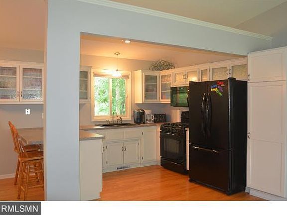 5th image of 11812 Grouse St NW