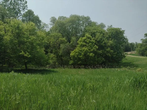 7 Crystal Beach Rd, Pelican Rapids, MN 56572