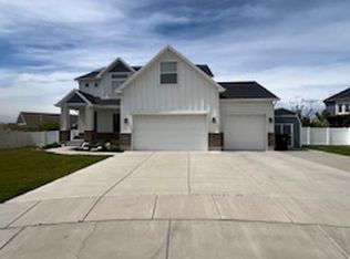 712 S 1750 W, Syracuse, UT 84075
