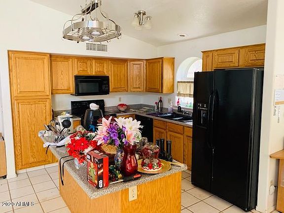3rd image of 1627 W Evans Dr