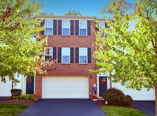 205 Southern Valley Ct, Mars, PA 16046