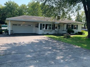 6782 Sunset Trl, Winneconne, WI 54986