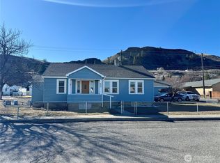 400 Roosevelt Dr, Grand Coulee, WA 99133