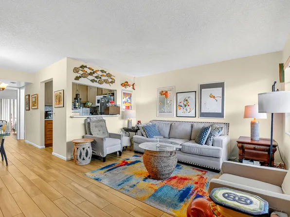 332 Northampton Q, West Palm Beach, FL 33417