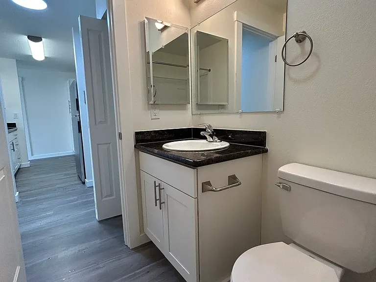 Olympic View Apartments — Photo 38