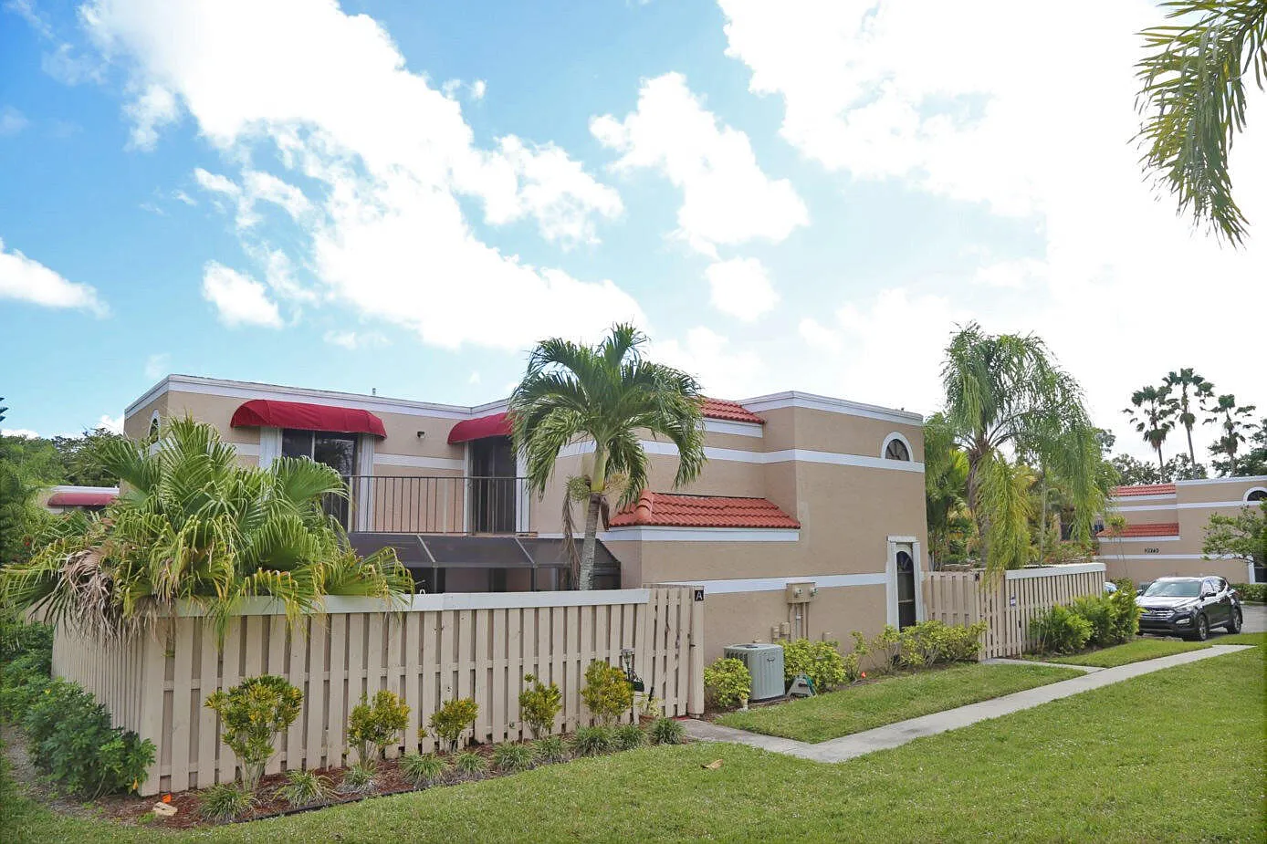 3 bed, 3.0 bath, 1326 sqft, $2,500 — Photo 1