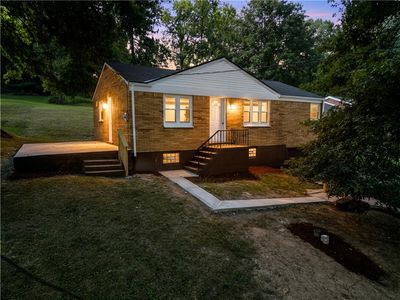 5851 Kings School Rd, Bethel Park, PA, 15102