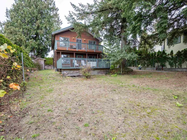2035 Craigen Ave, Coquitlam, BC V3K 1W4
