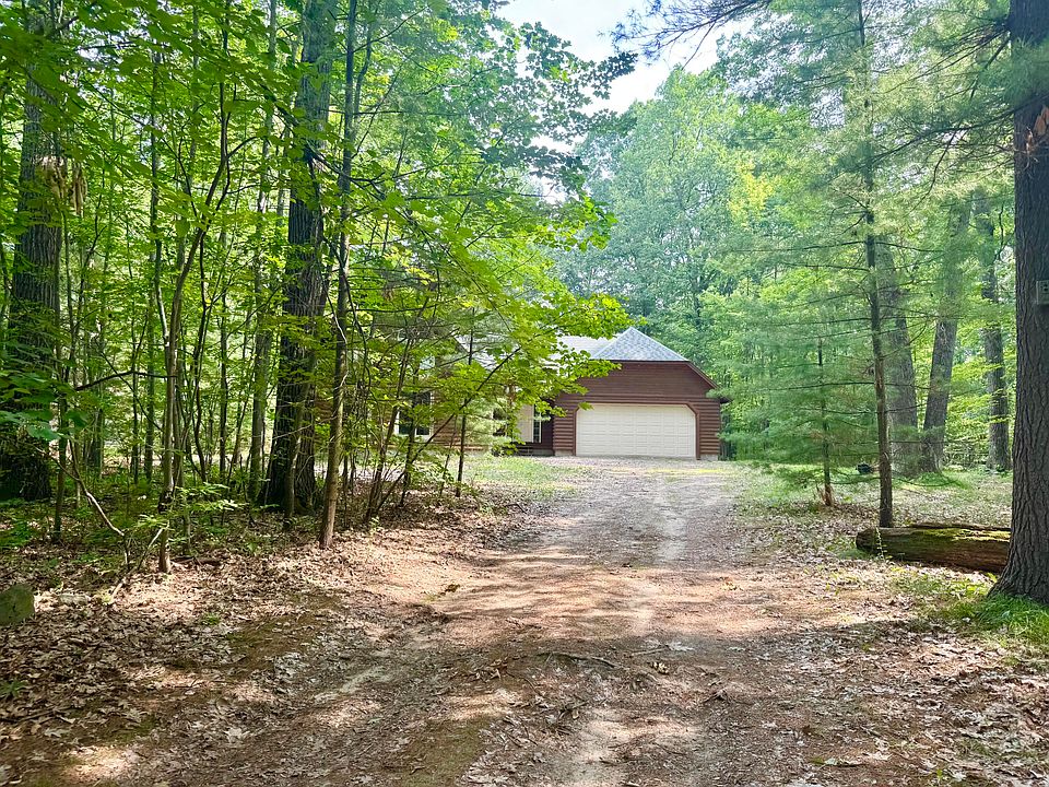 1st image of 107 Teaberry Ln