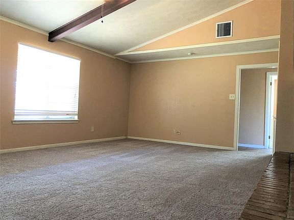 2nd image of 2117 Brentwood Dr