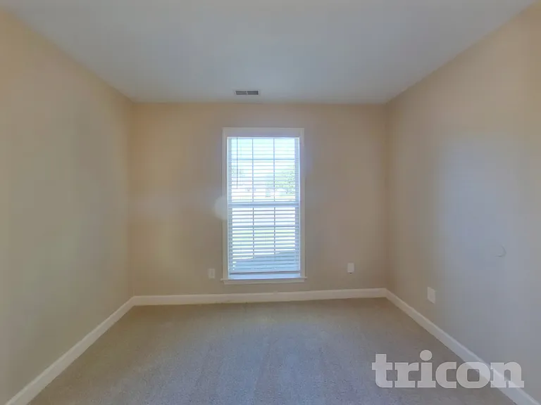2905 Haddox Pl — Photo 12