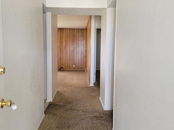 4th image of 7716 Iroquois Dr