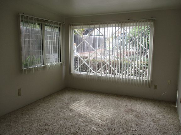 5th image of 1714 Thomas Ave