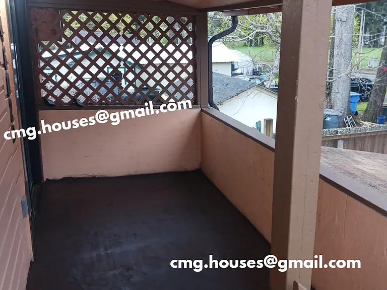 14602 Portland Ave SW #B — Photo 3