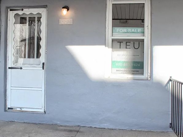 115 W Girard St
