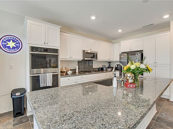 3rd image of 4924 S Grayson Way