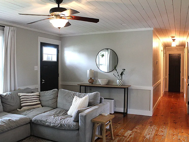 218 Dogwood St — Photo 5
