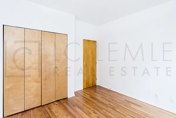 Rented by LC Lemle Real Estate Group | media 27