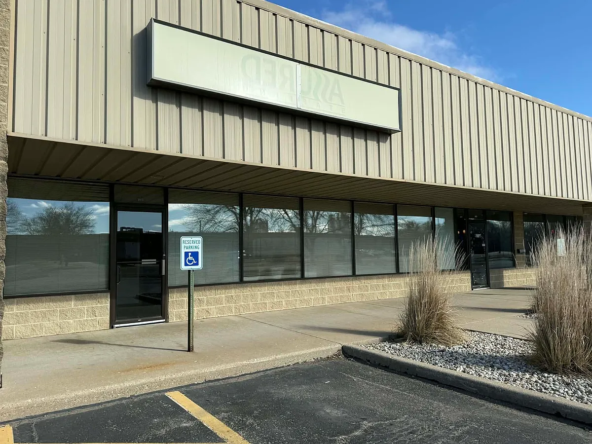 Building Photo - 1411 Pate Plaza Dr