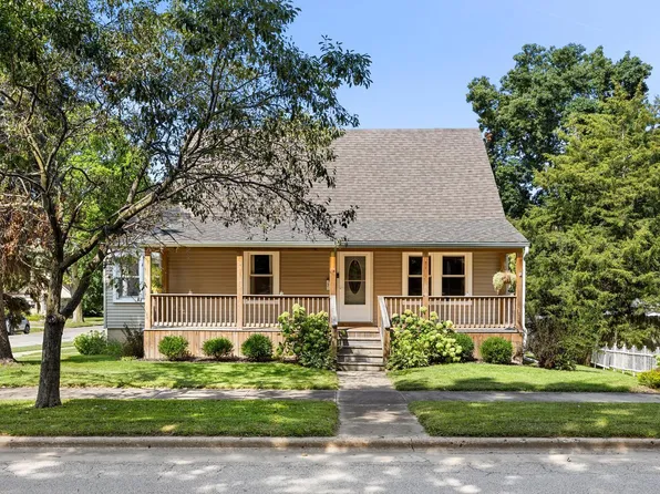 303 N Prairie St, Lacon, IL 61540