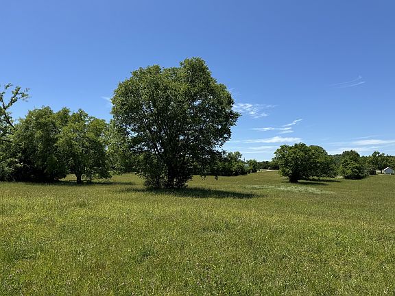 3rd image of 0 Oak Grove Rd