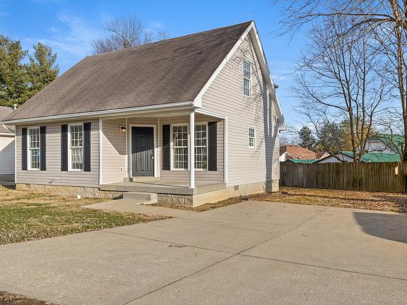 2nd image of 30 Lovall Ln