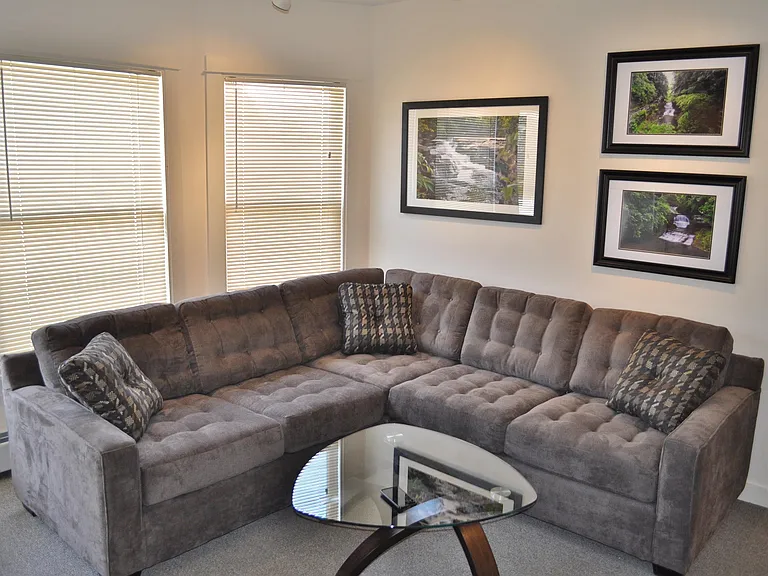203 Williams St #4 — Photo 2