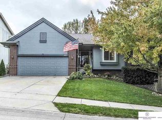 16907 Karen St, Omaha, NE 68135