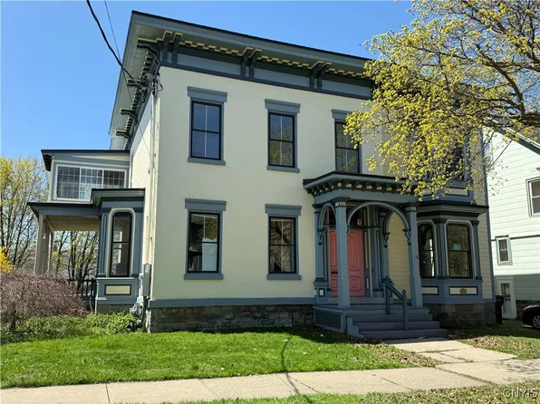118 E 3rd St, Oswego, NY 13126