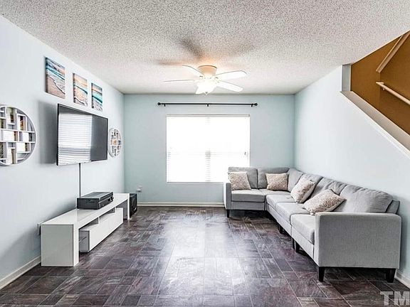 4th image of 244 Trayesan Dr