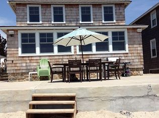 104 W End Dr, Old Lyme, CT 06371