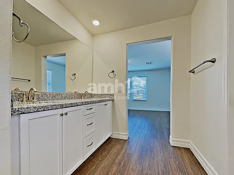 967 Nero Ave — Photo 16