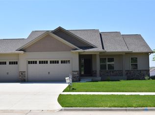 819 Shelby Dr, Tiffin, IA 52340