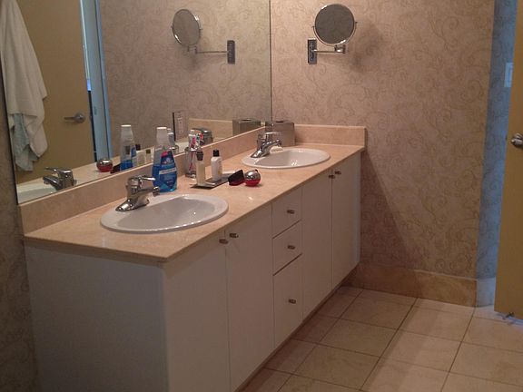 5th image of 17375 Collins Ave #1002