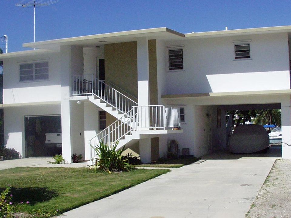 1st image of 151 Ocean Dr