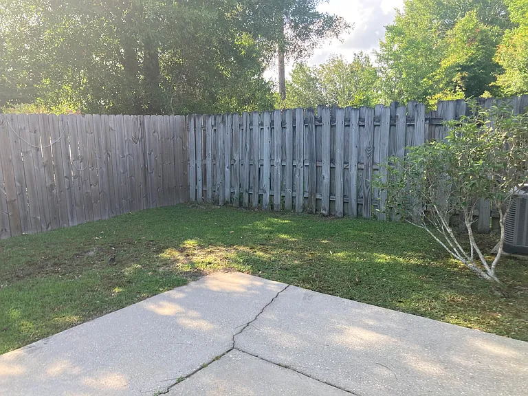 145 Emerald Pines Ct — Photo 33