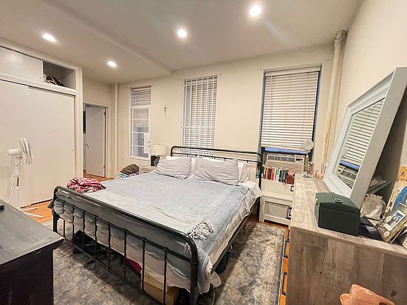 4th image of 125 Sullivan St APT 3
