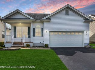 9 Shelley Rd, Brick, NJ 08724