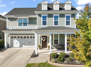 114 Flanders Ln, Clayton, NC 27520