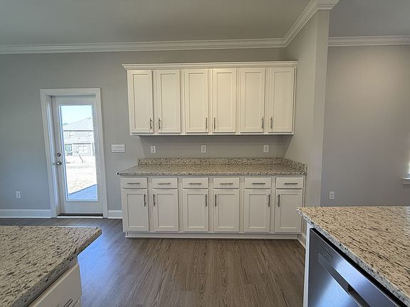 5th image of 5126 Sedona Dr