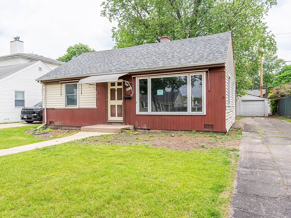 1st image of 1531 Beach Ave