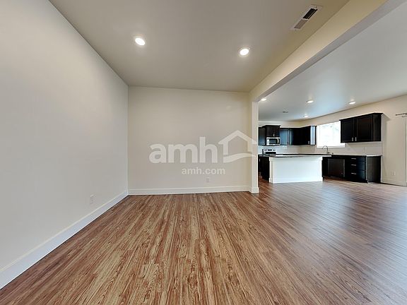 4th image of 19301 17th Avenue Ct E