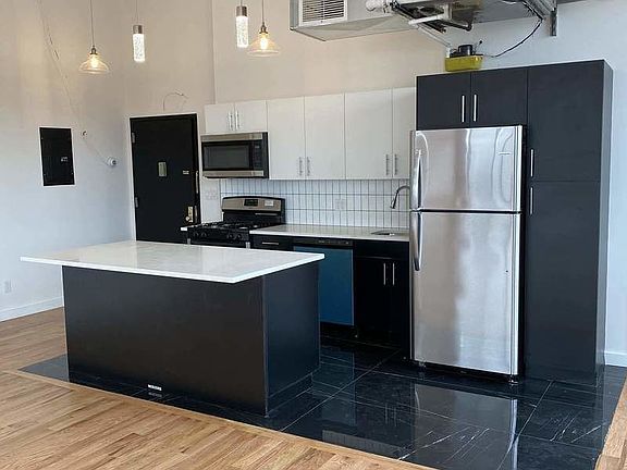 5th image of 255 McKibben St APT 501