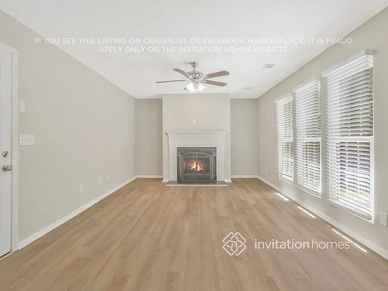 1141 Shady Creek Dr — Photo 12