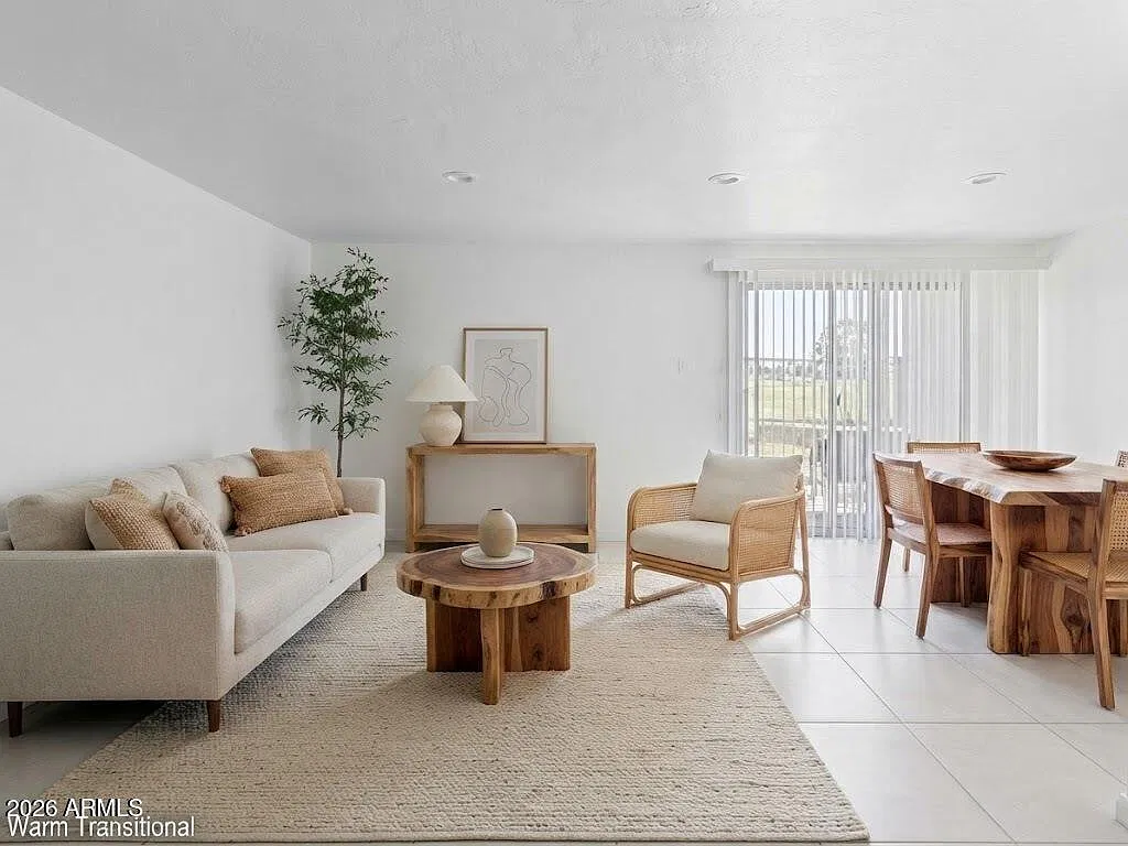 3 bed, 2.5 bath, 1963 sqft, $2,495 — Photo 2